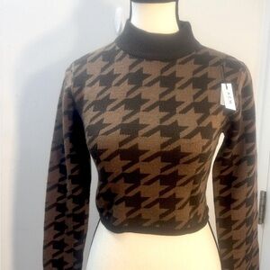A.C.W Women's Brown Knit Sweaters Cropped Long Sleeves Round Neck XS/S